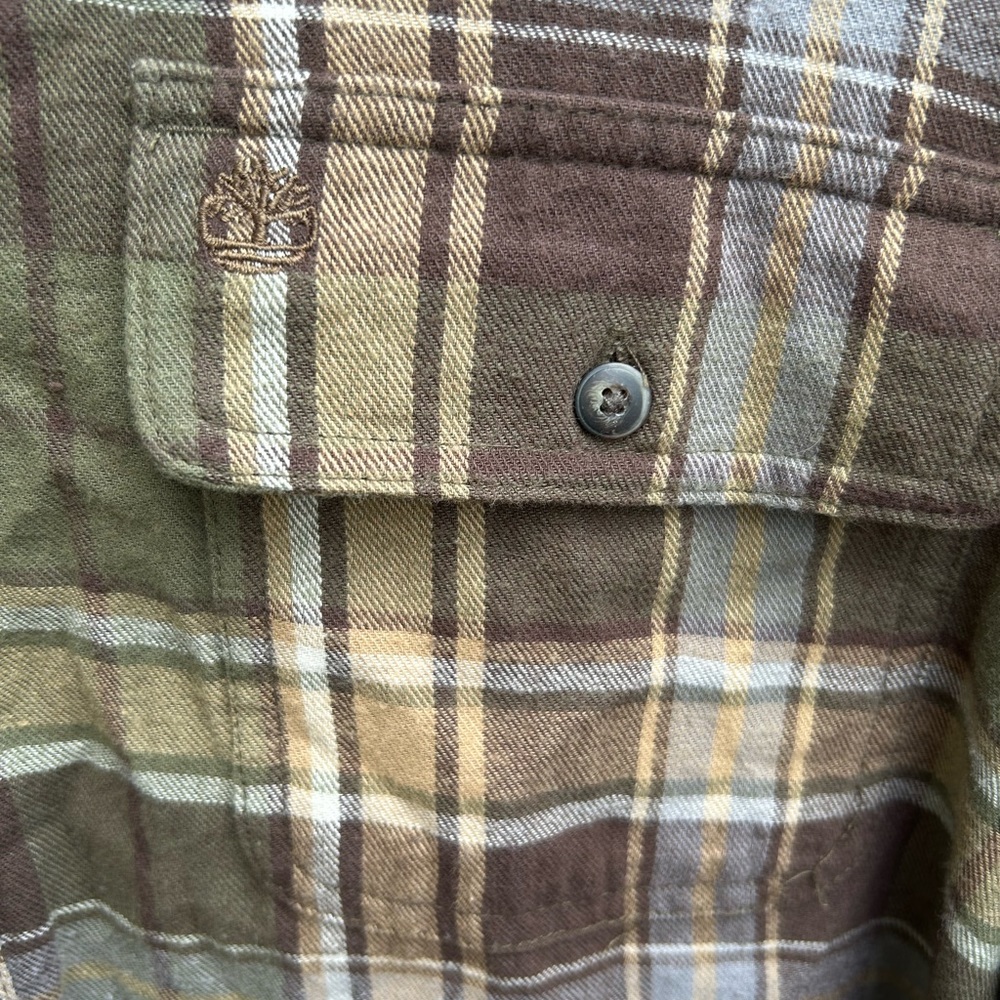 Timberland Mens Plaid Flannel Long Sleeve Button Down Short. Size XL - Picture 4 of 5